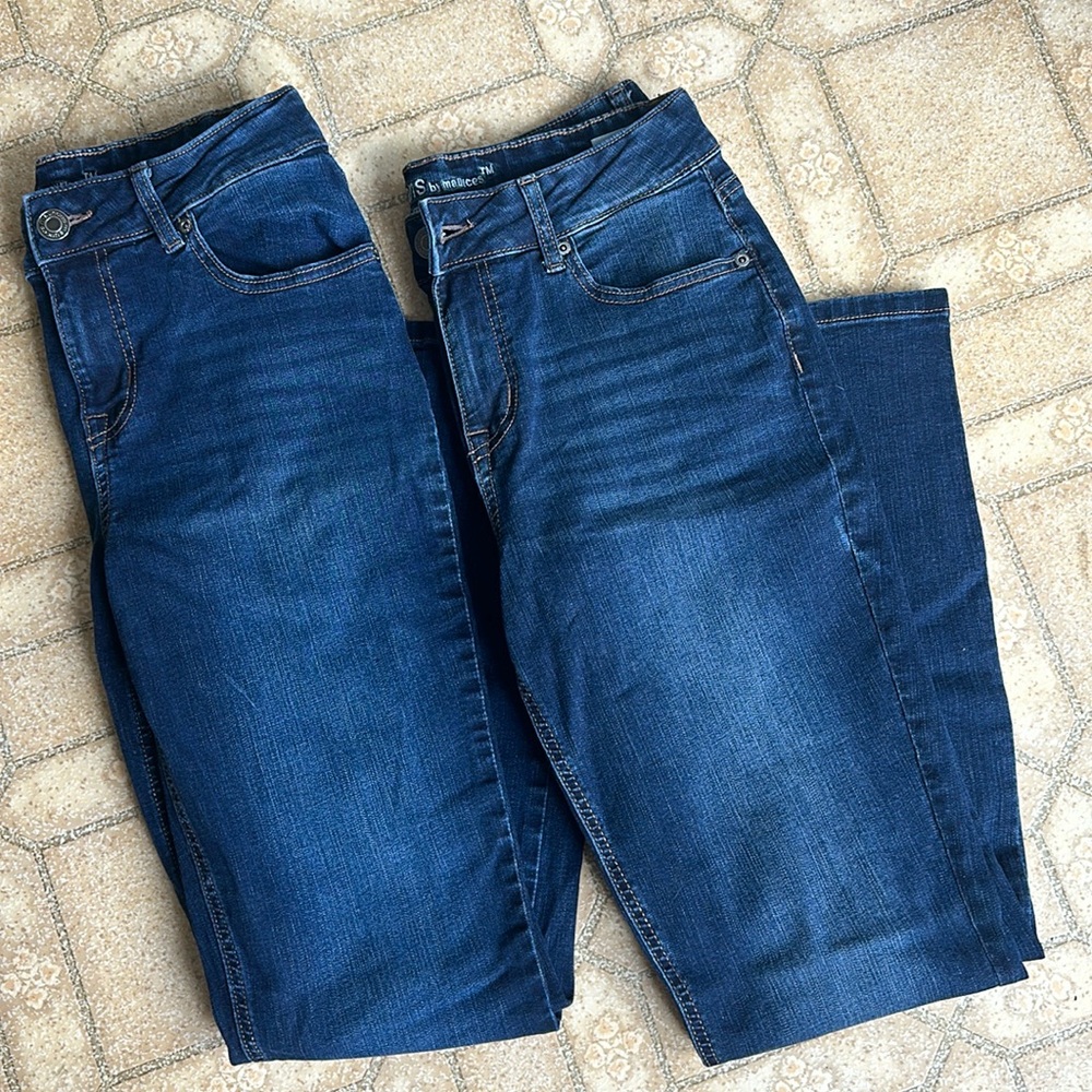 2 Pair of Maurice’s Jeans